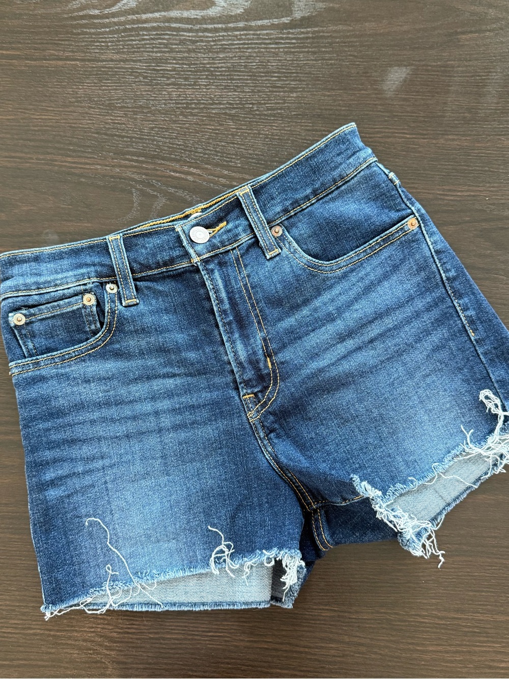 Levi’s High-Rise Jean Shorts. - Picture 2 of 4